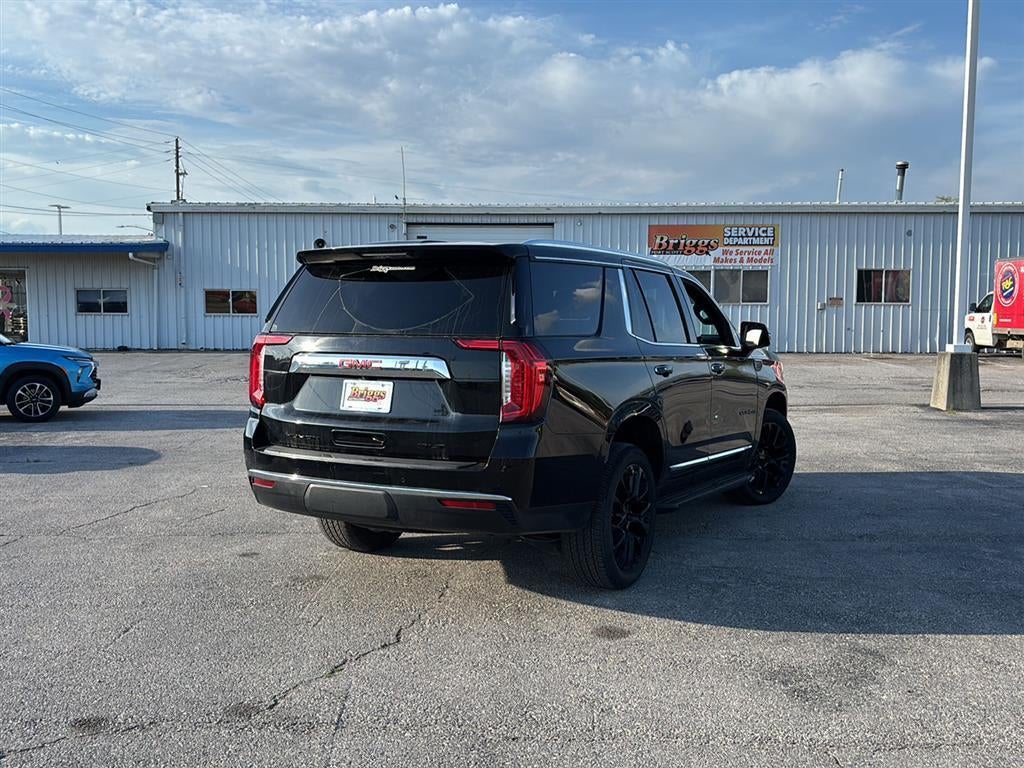 2023 GMC Yukon SLT