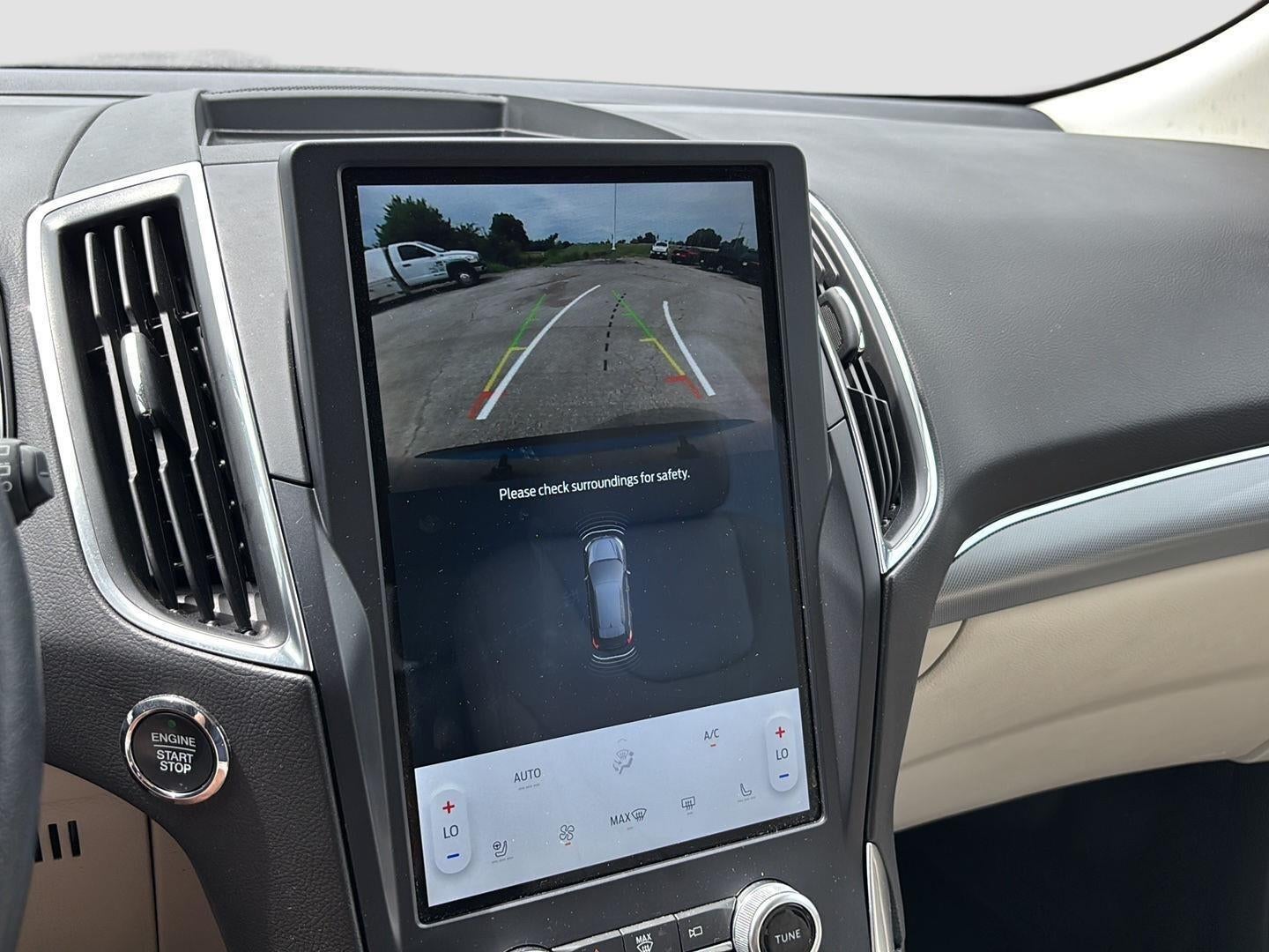 2021 Ford Edge Titanium