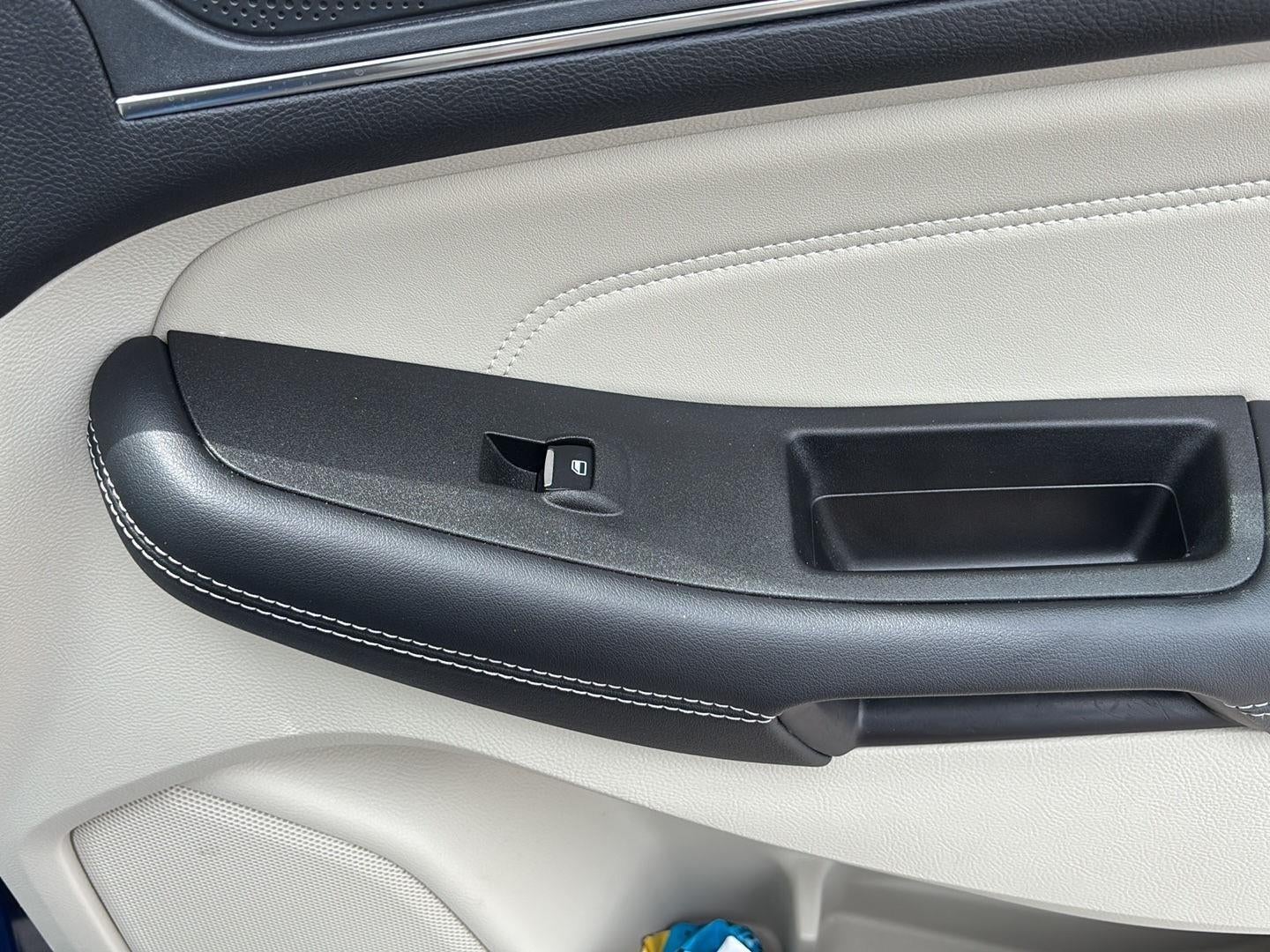 2021 Ford Edge Titanium