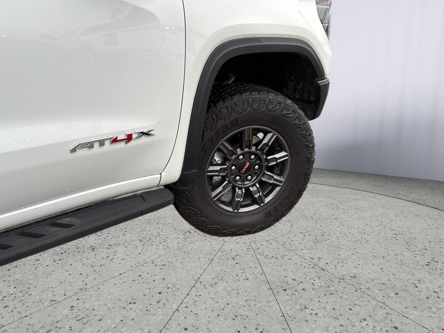 2024 GMC Sierra 1500 AT4X