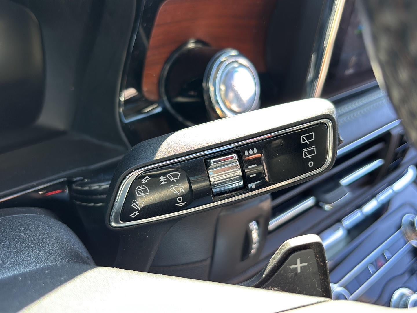 2022 Lincoln CORSAIR Base