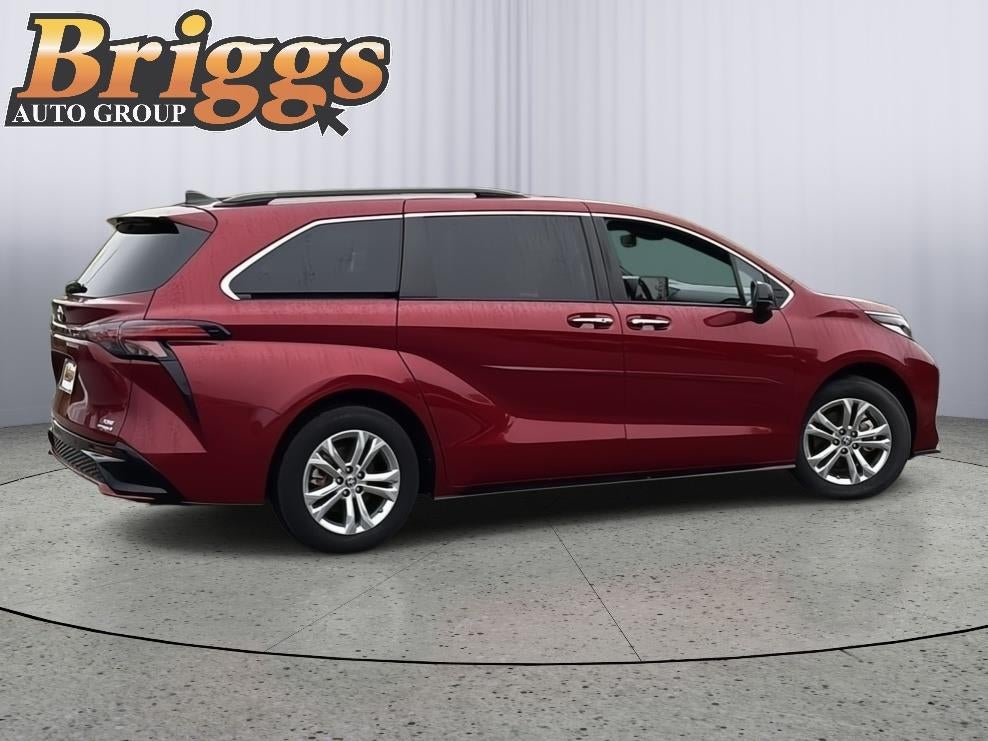 2023 Toyota Sienna XSE