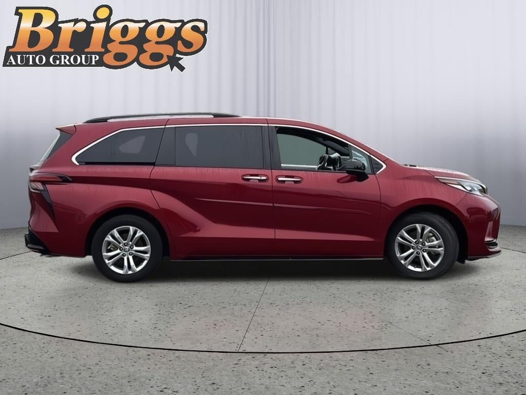 2023 Toyota Sienna XSE