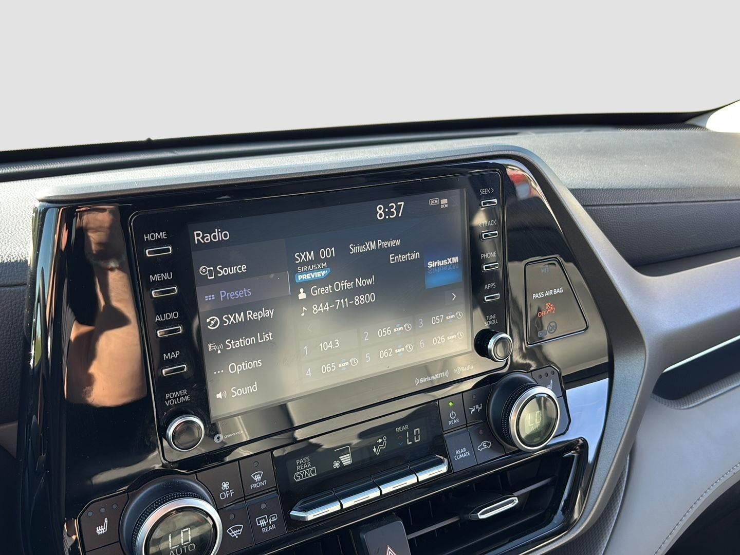 2020 Toyota Highlander Hybrid XLE