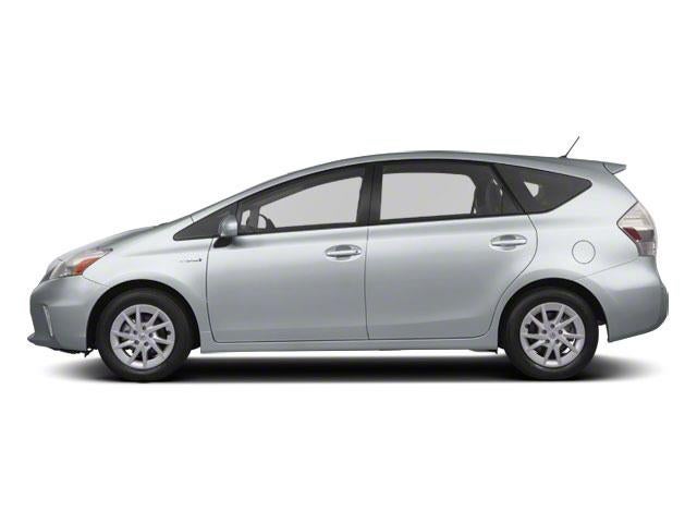 2013 Toyota Prius v Three